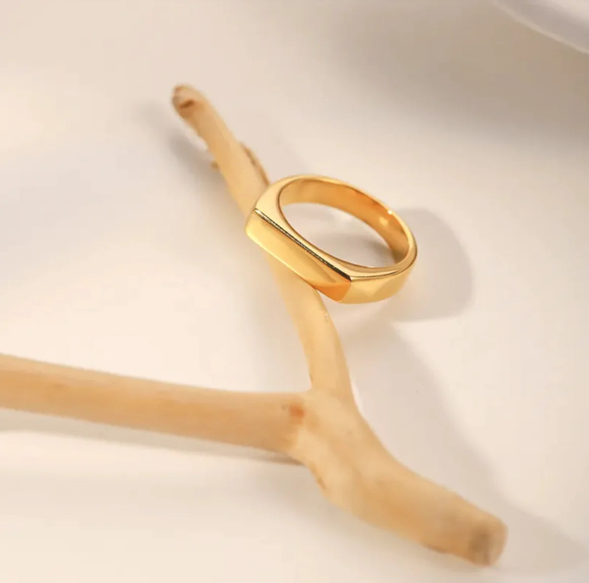Gold 'Love You" Glowing Ring